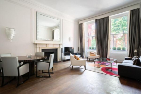 Super Knightsbridge 2 bed Gound Floor Apartment